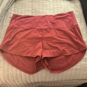 Lululemon HR 2 1/2 in. Speed Up Shorts, Size 10.